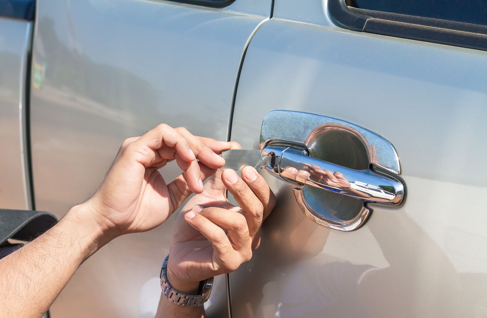 Essential Tips for Getting a BMW car key replacement Without Hassle